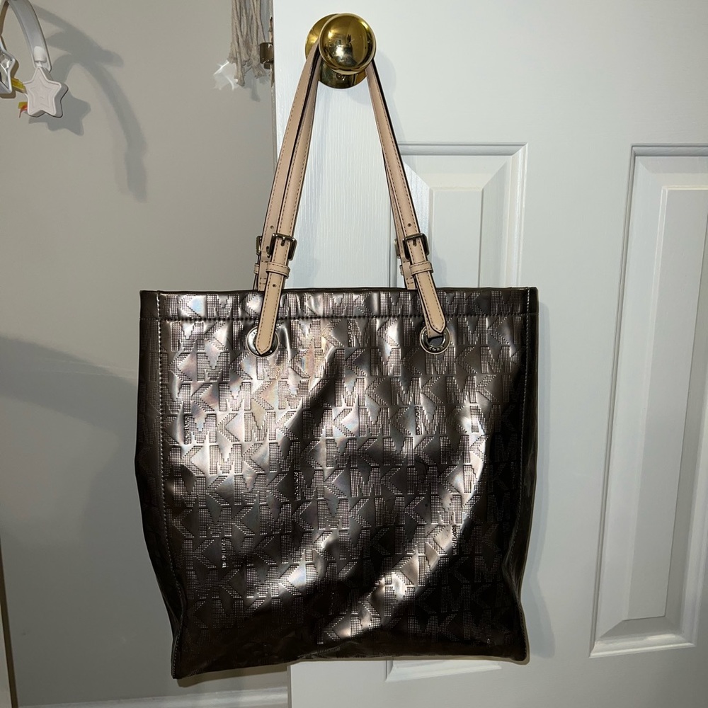 Michael Kors tote
